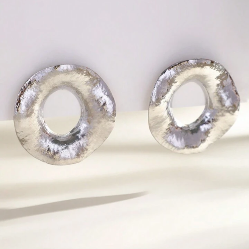 Irregular Shine