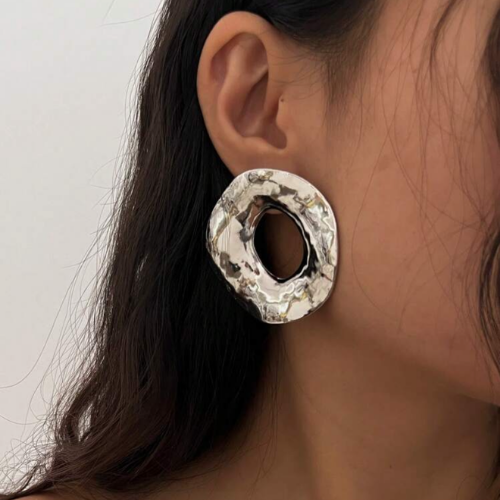 Irregular Shine