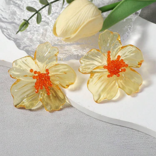 Blooming (Yellow)