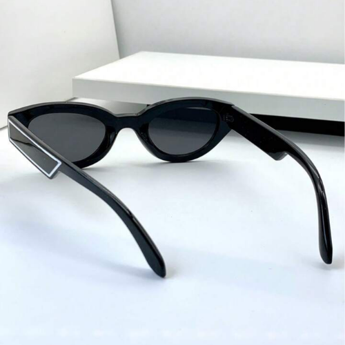 Legend (Black)
