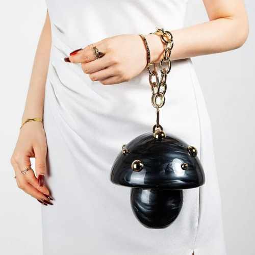 🍄 Mushroom (Black)