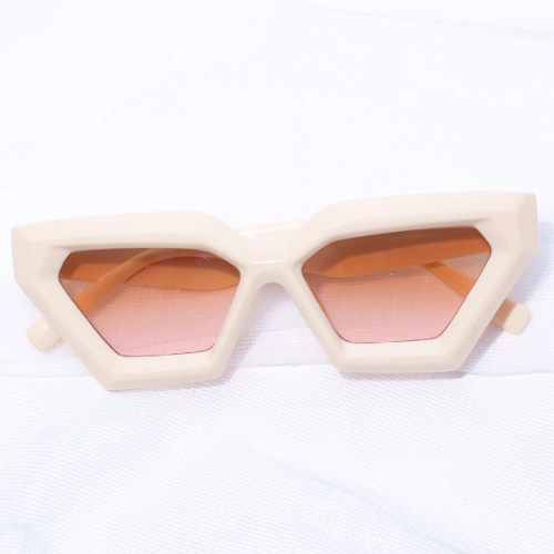 Crimson Edge (Beige)