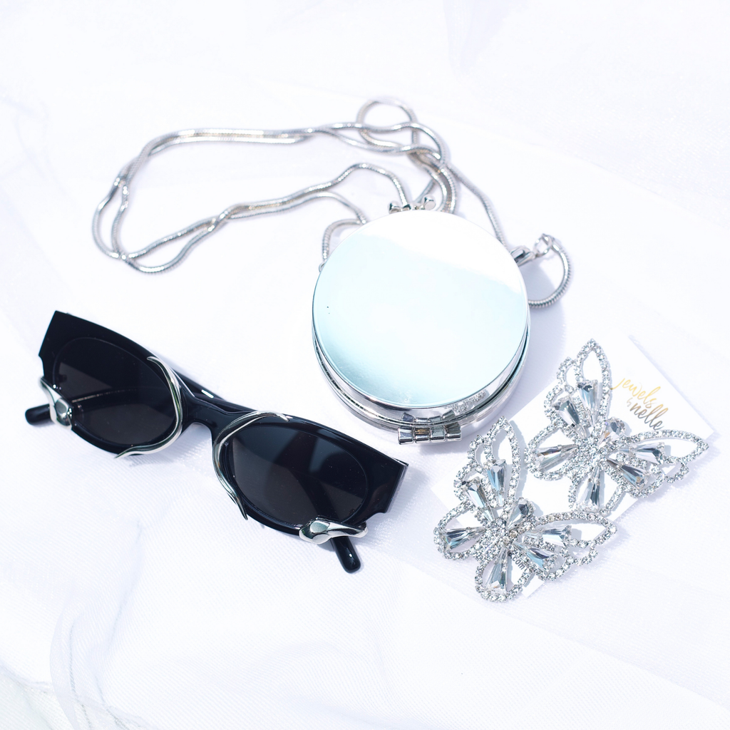 Savage (Silver)