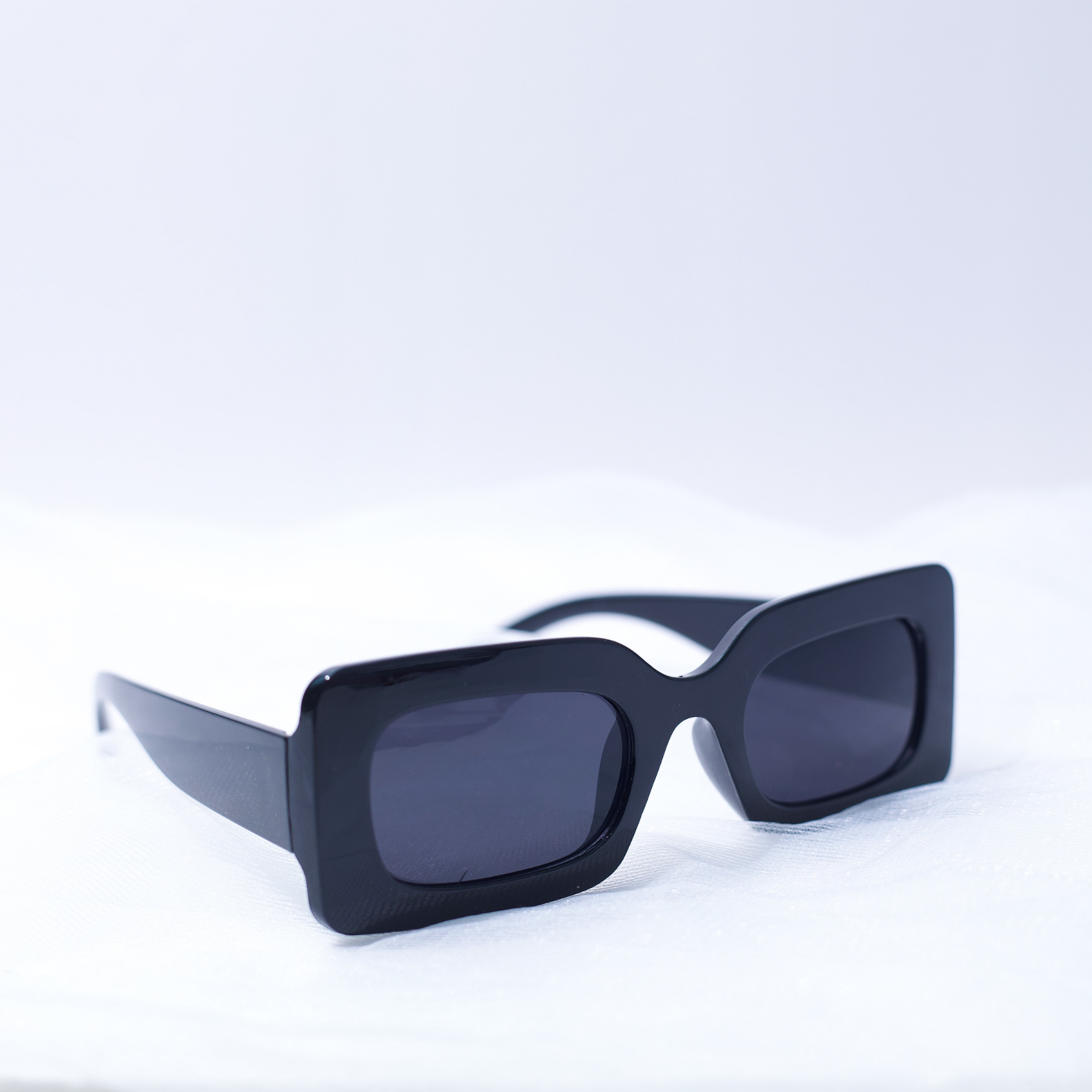 Sunnies (Light Blue)