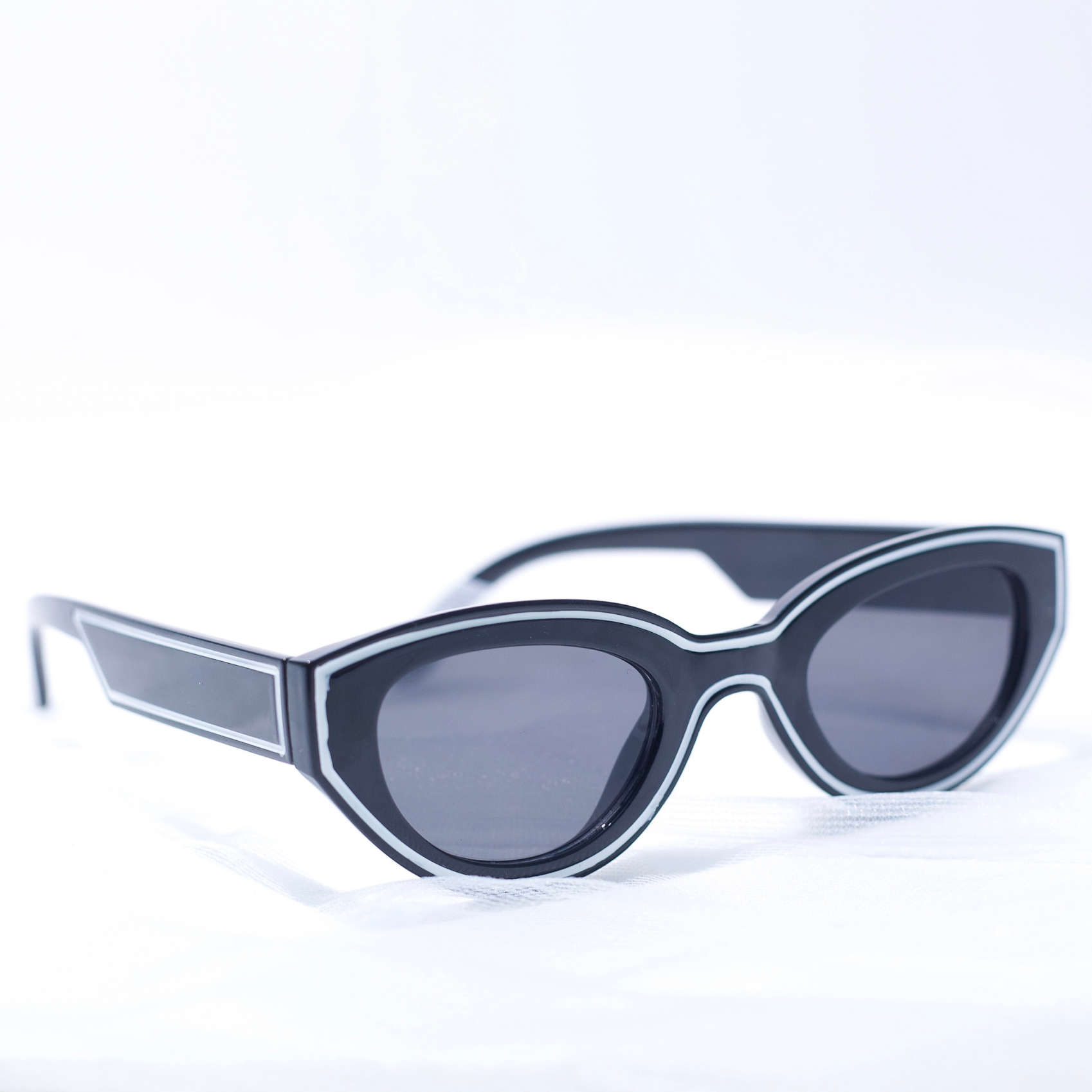 Tinted (White)